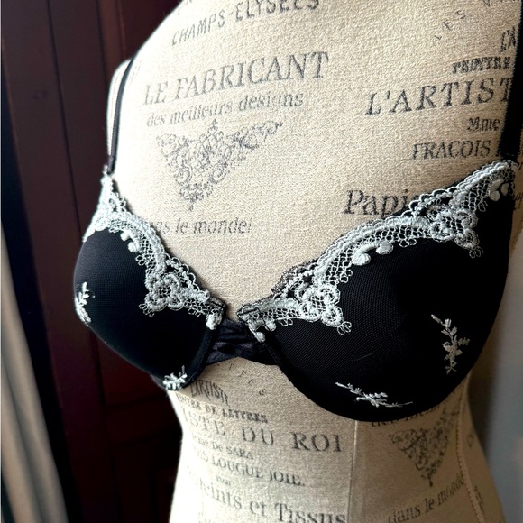 Rampage 36B Black Floral Embroidered Wired Bra - Picture 3 of 16